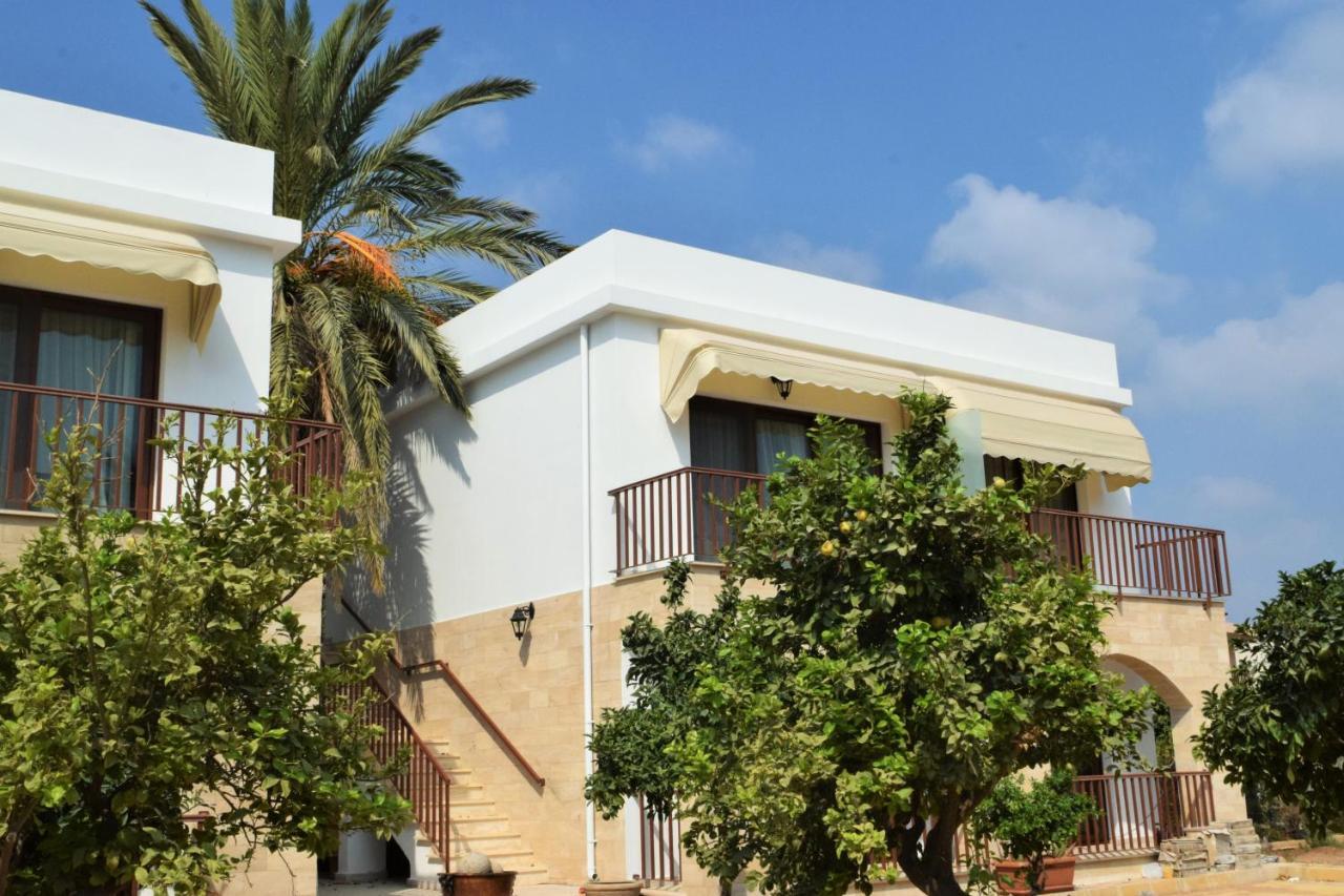 Golden Palms Guest House & Cafe Famagusta  Exterior foto